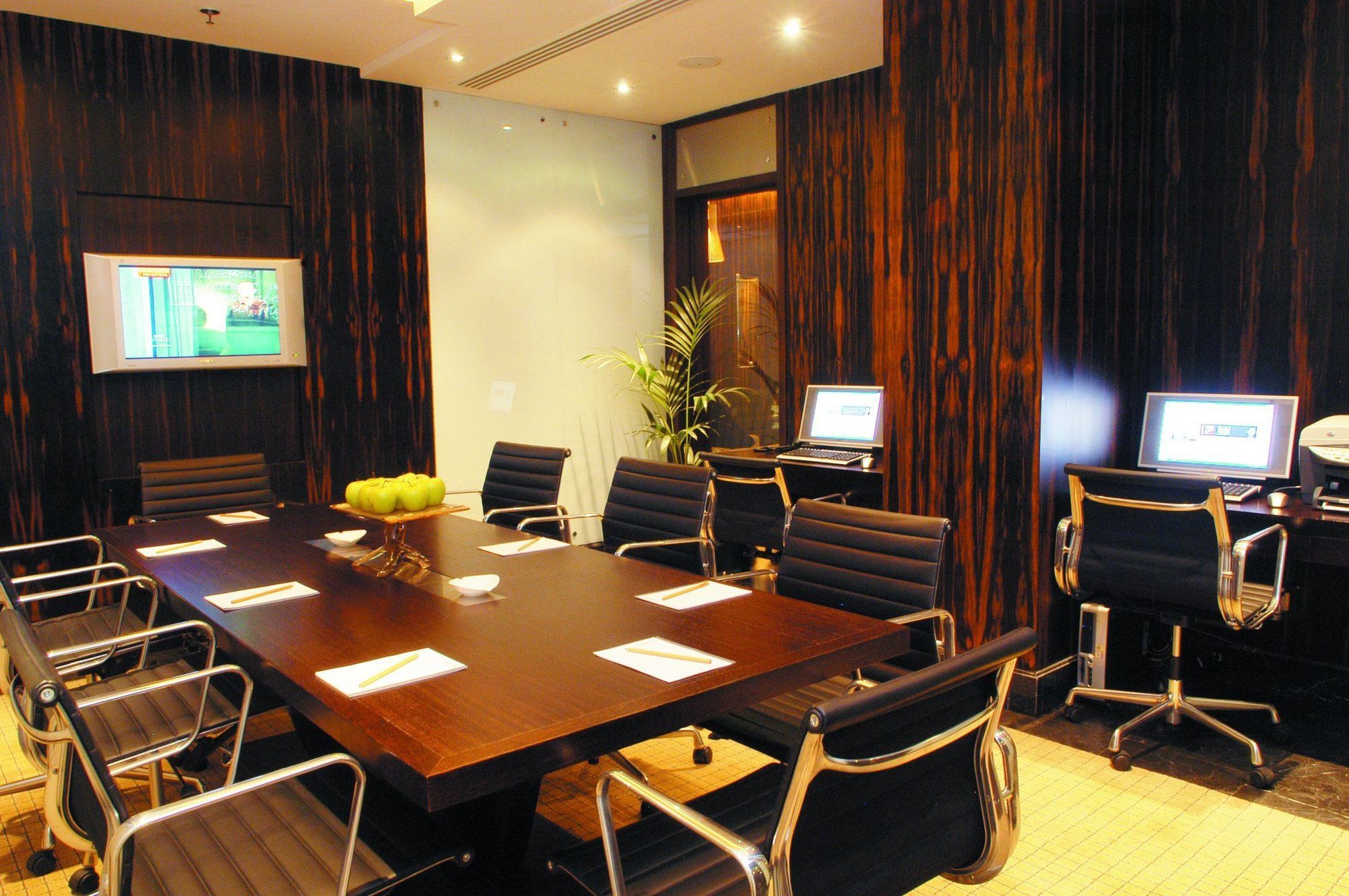 Le Royal Tower Kuwait City Facilidades foto