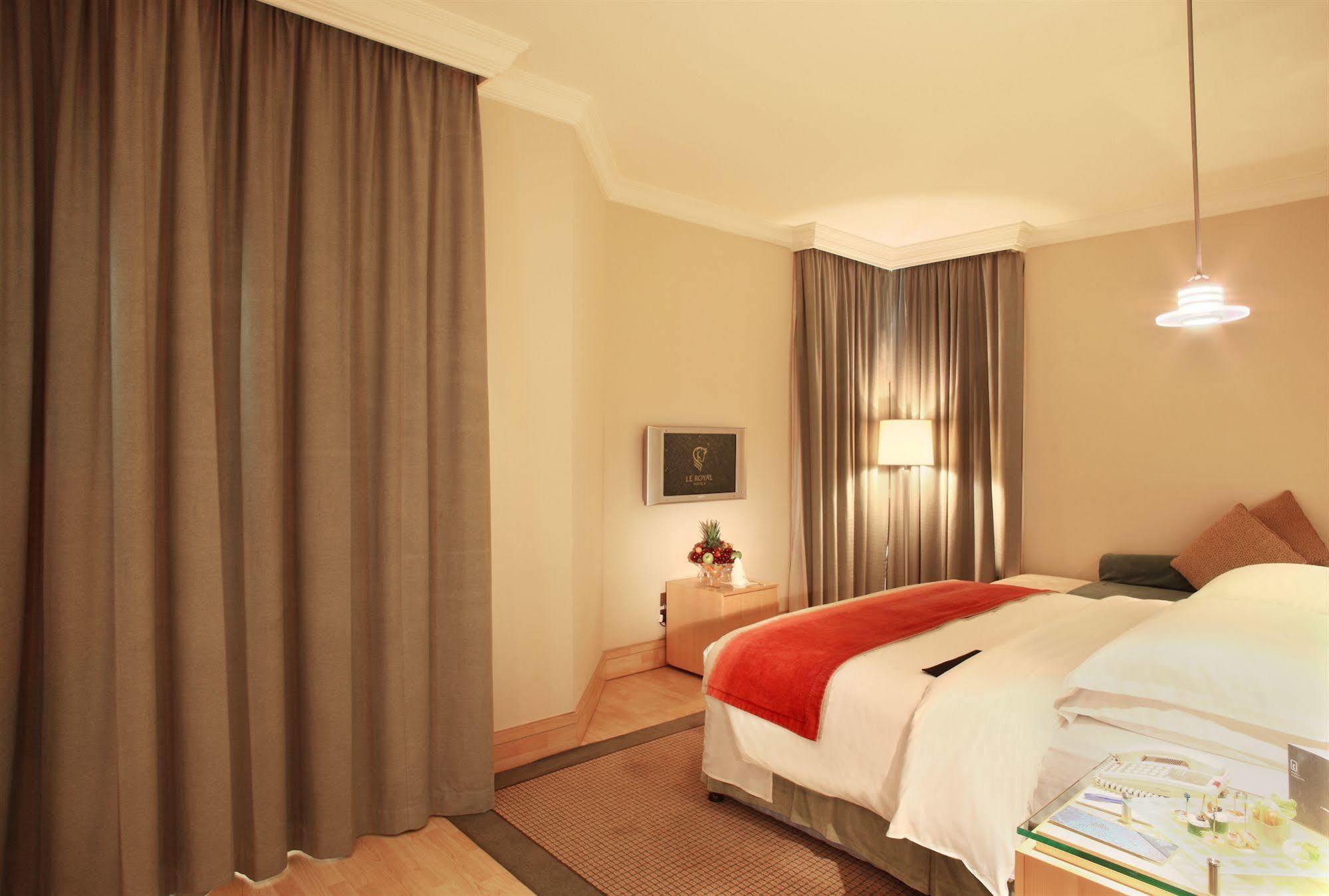 Le Royal Tower Kuwait City Exterior foto