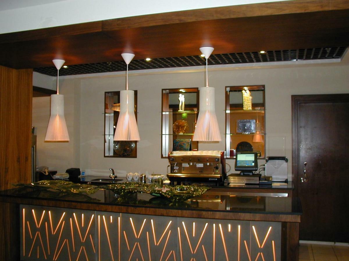 Le Royal Tower Kuwait City Exterior foto