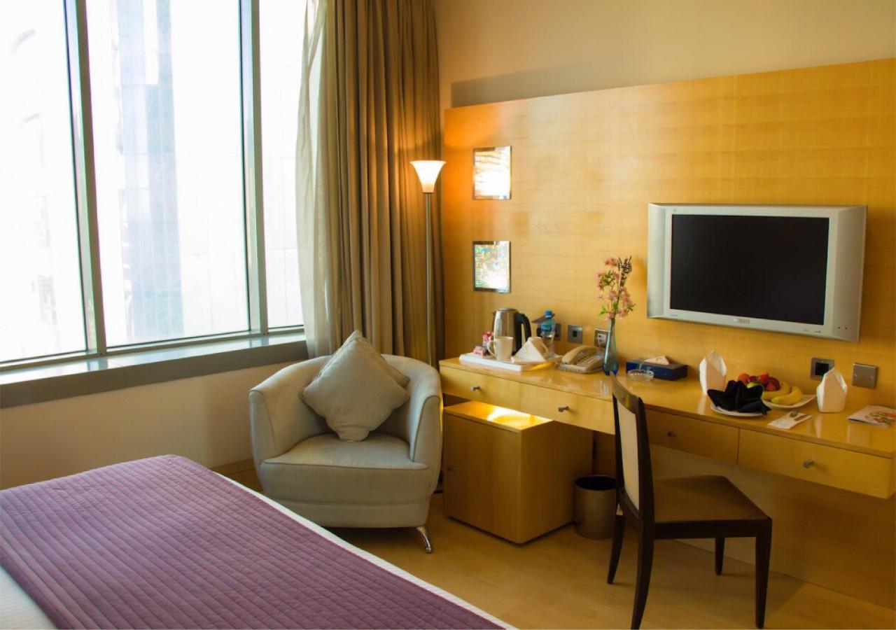 Le Royal Tower Kuwait City Exterior foto